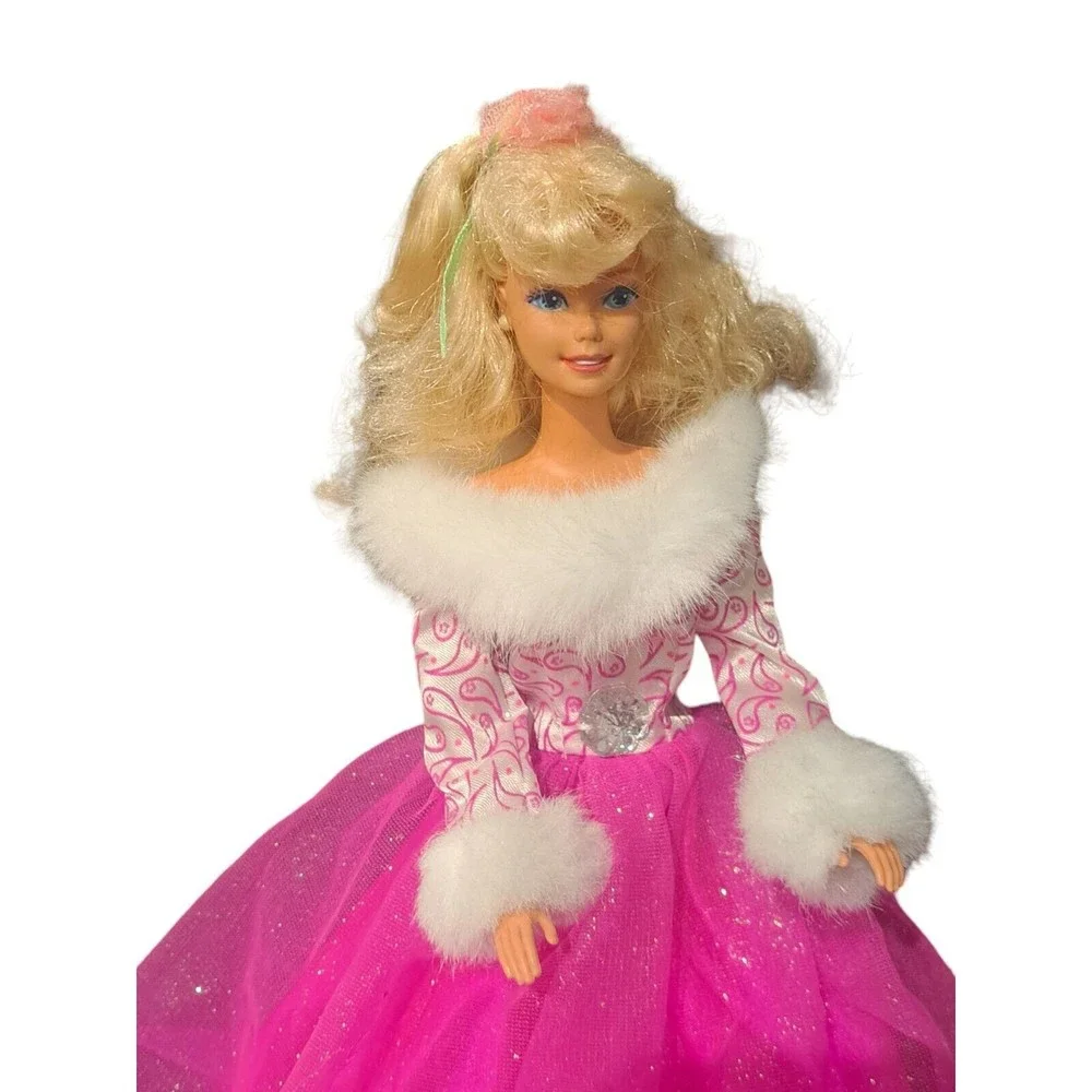 VTG Barbie Doll‎ Fashion Avenue Deluxe Pink & Faux Fur Glamour Gown  #15902 90's